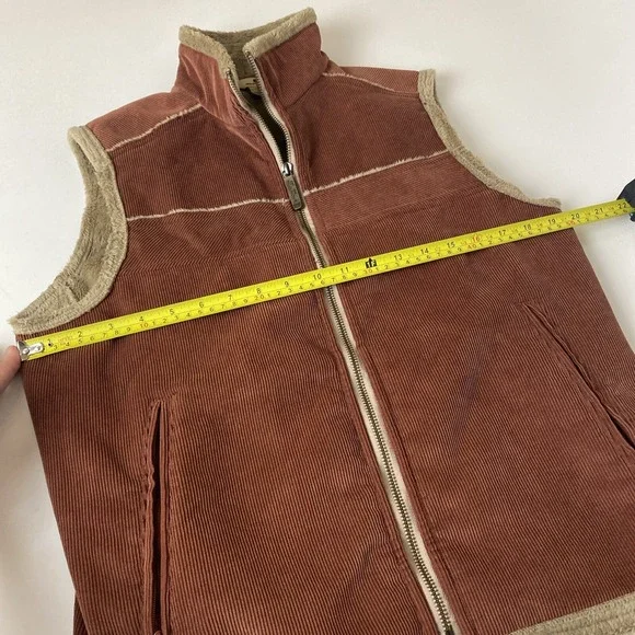 Woolrich Vest Womens M Corduroy Zip Faux Fur Lined Pockets Cinnamon color VTG? - Picture 8 of 11